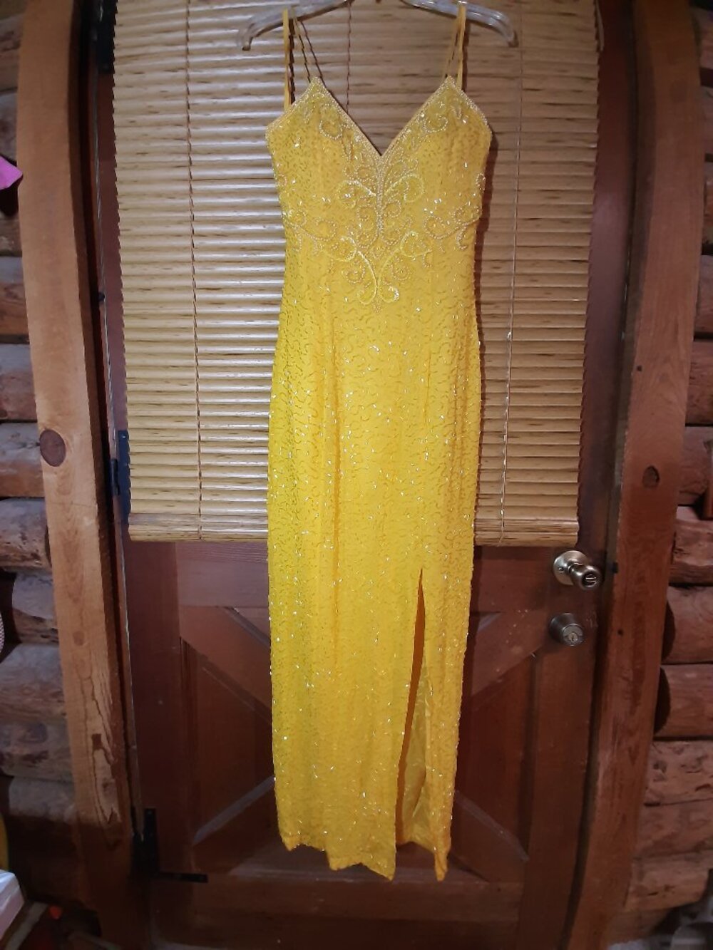 Evening gown, yellow, size 6